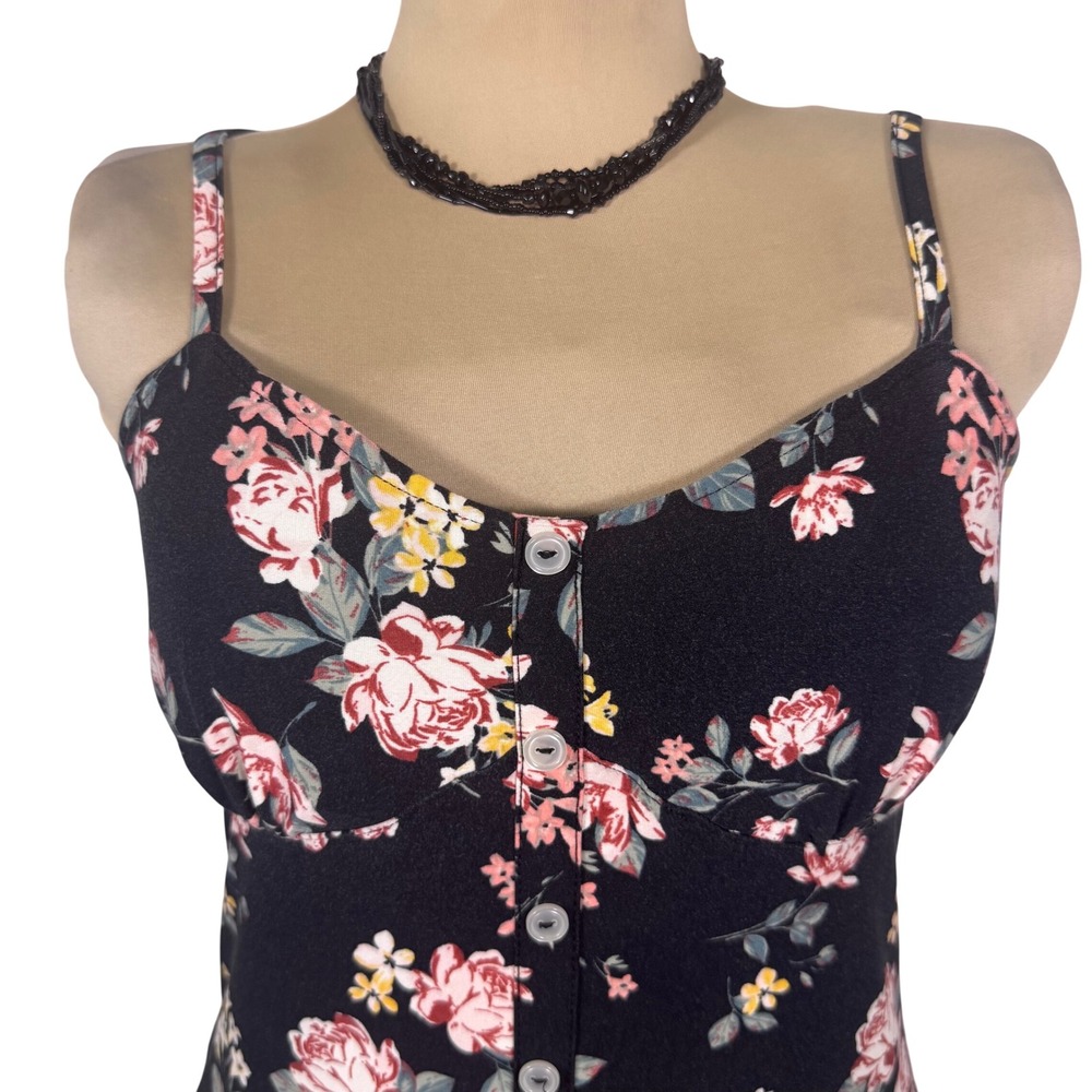 No Boundaries Floral Button Front Cami Tank Top Black Rose Print Juniors L 11-13 - Picture 3 of 10
